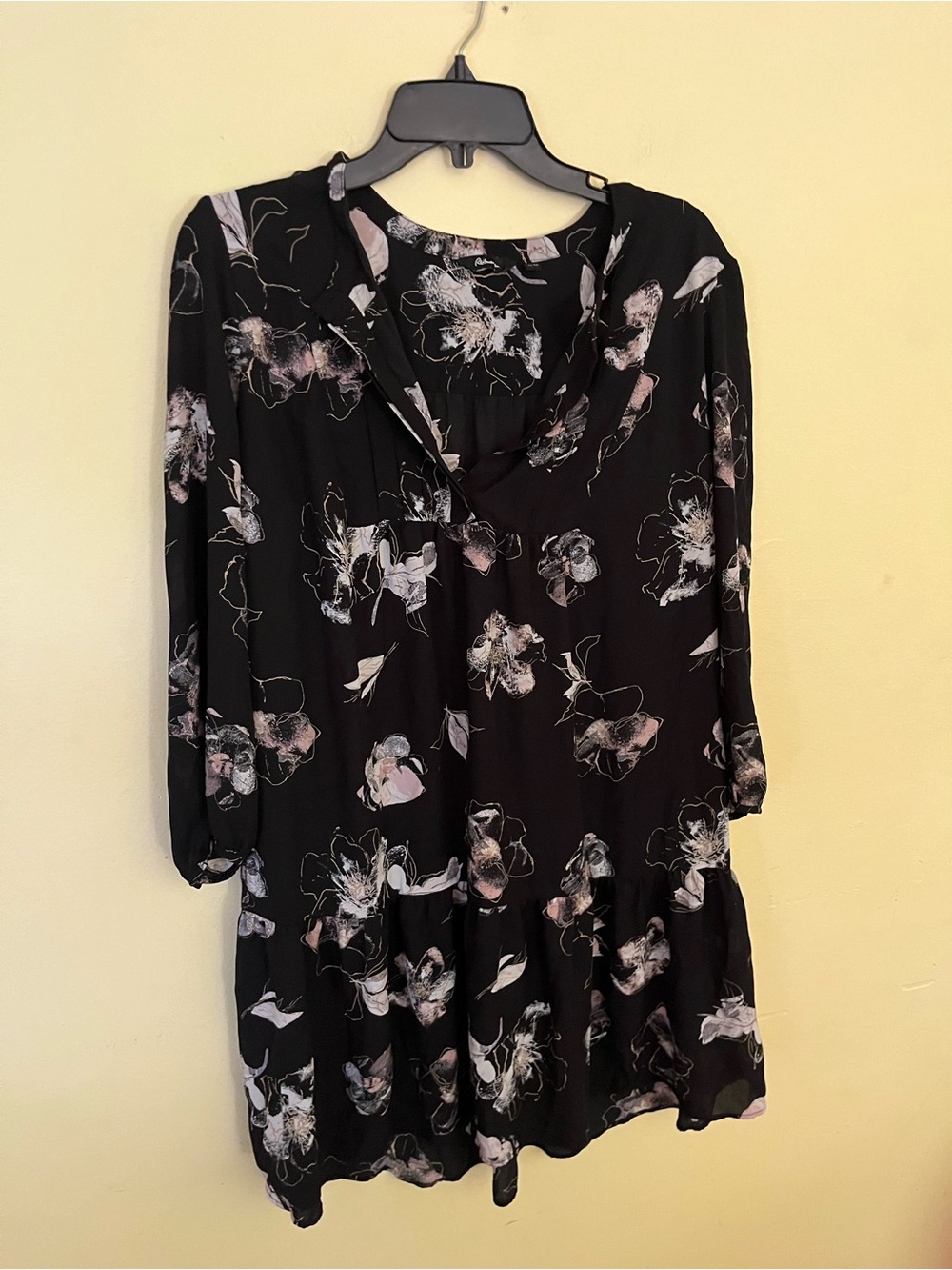 Reitmans Black Floral Long-Sleeve V-Neck Dress XL